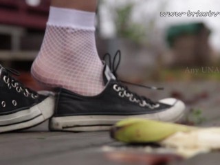 I don't care about your banana | Converse Crush Banana